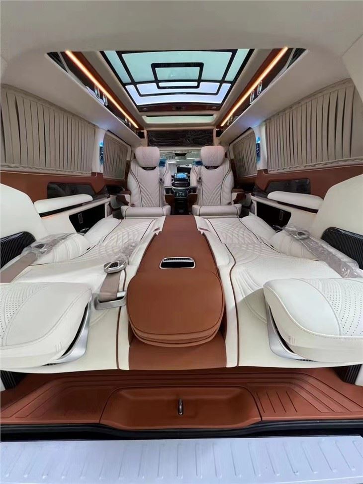 Maybach style electric curtain installation effect 1