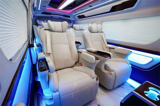 Naik Taraf Dalaman Toyota Hiace Sembilan Tempat Duduk Termasuk Tempat Duduk, ...