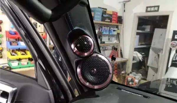 Kebaikan dan keburukan pengubahsuaian audio kereta