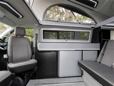 Mendaki Gunung Dan Perkhemahan Merentas Desa Kereta Volkswagen T6 Ubahsuai Ma...
