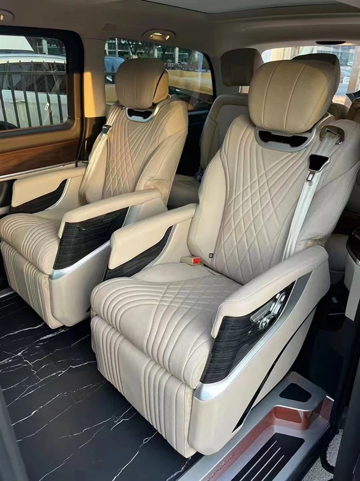 Tempat Duduk Van Tersuai Mercedes-Benz Toyota Hiace