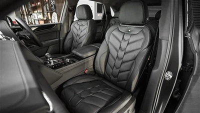Reka Bentuk Kahn Mengubah Suai Bentley Timbuktu Le Mans Edition